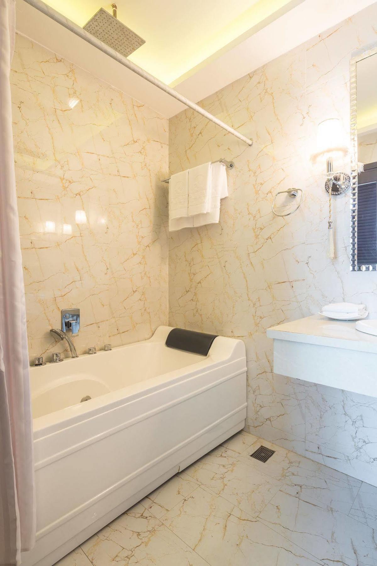 Hotel A&em Ba Trung Cidade de Ho Chi Minh